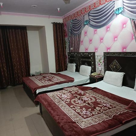 New Hajveri Hotel Lahore Extérieur photo