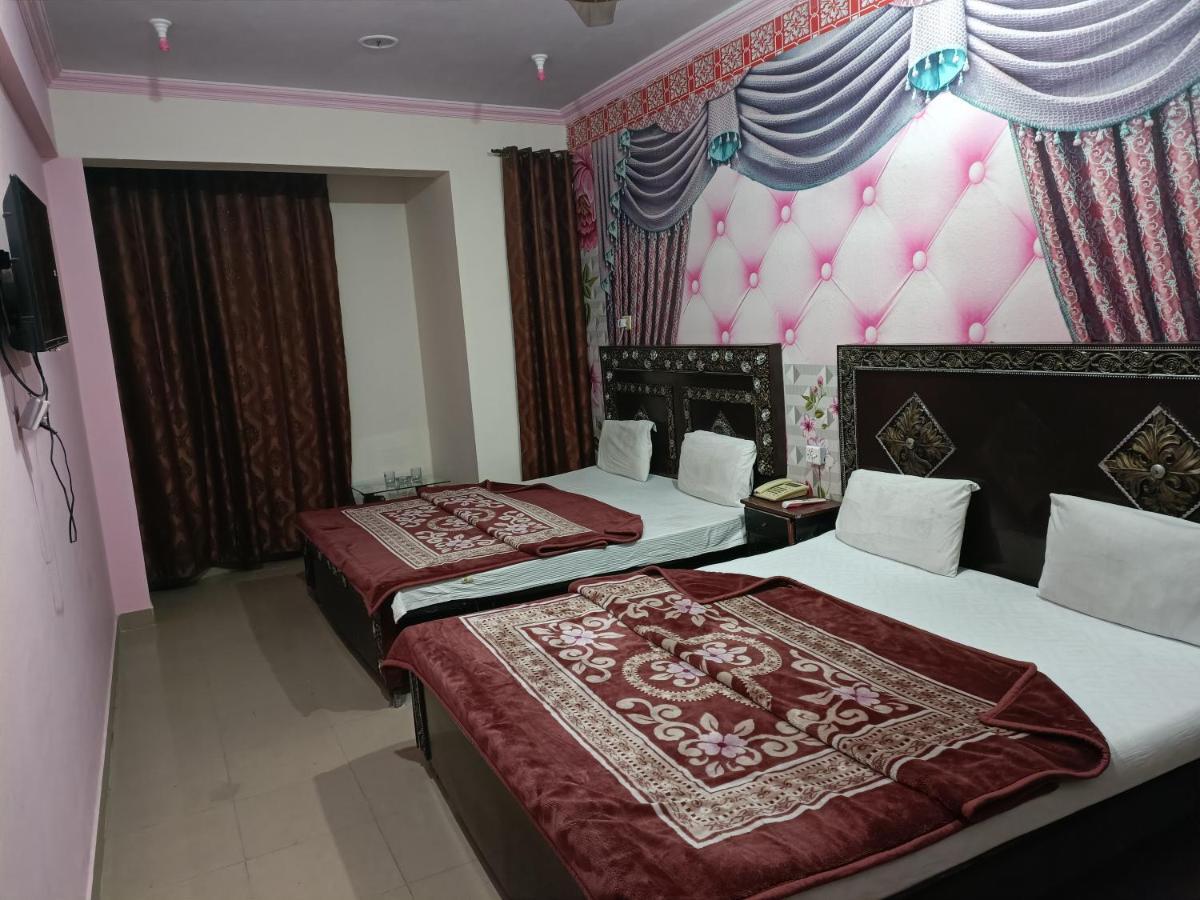 New Hajveri Hotel Lahore Extérieur photo